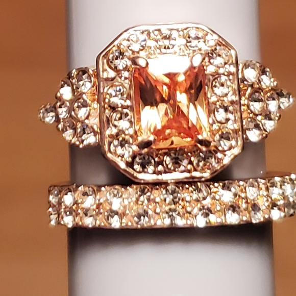 Antique Vintage Design Morganite Ring 2 piece set - Picture 2 of 8